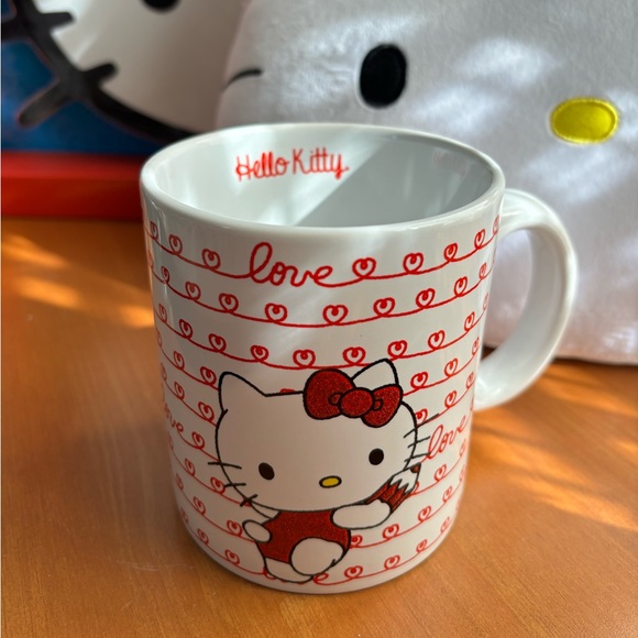 Hello Kitty Wall Clock Bundle - Picture 7 of 9